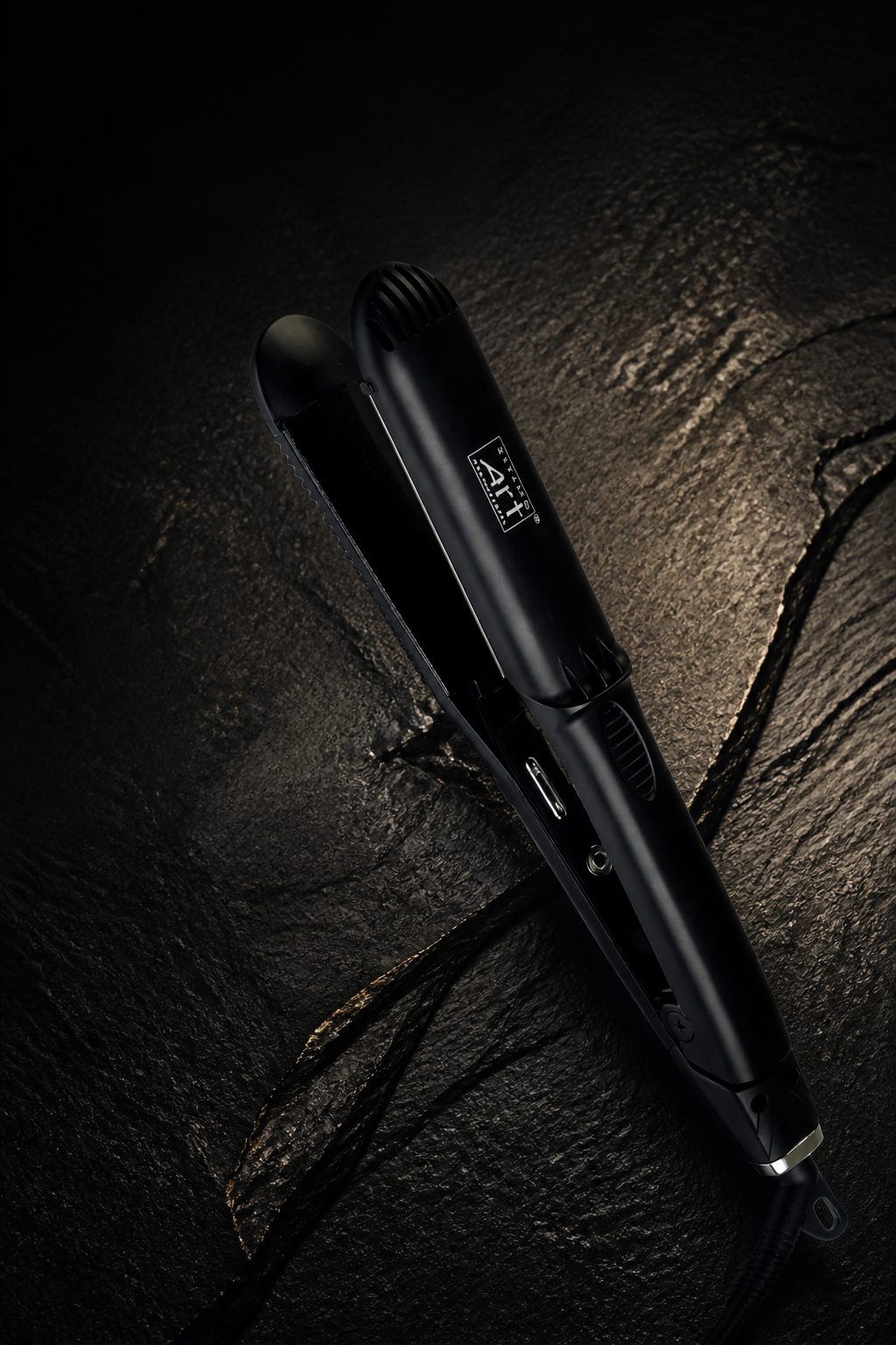 Styling Art Professional straightener — Straight & Sleek